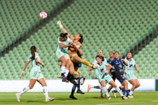 Imagen de Santos Laguna femenil  cae ante Querétaro en casa