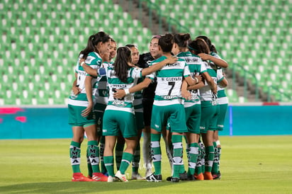 fotos del Santos vs Atlas femenil ?