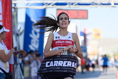 Jessica Flores, campeona 21K